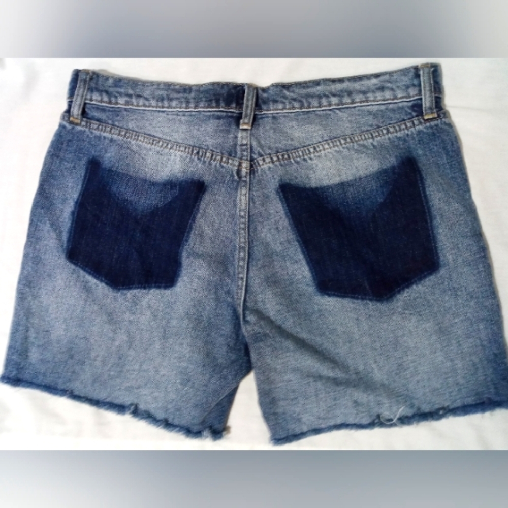 Gap 5" Denim Shorts